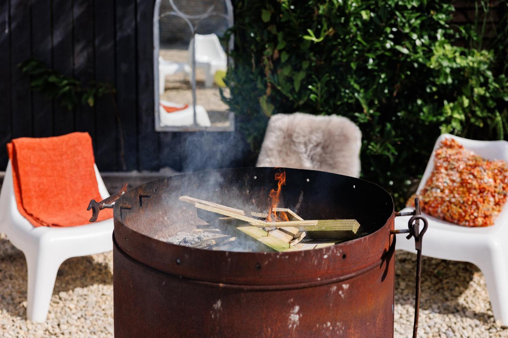Villa The West Barn Near Bath, Sleeps 24 And 2 Hot Tubs Bristol Exterior foto