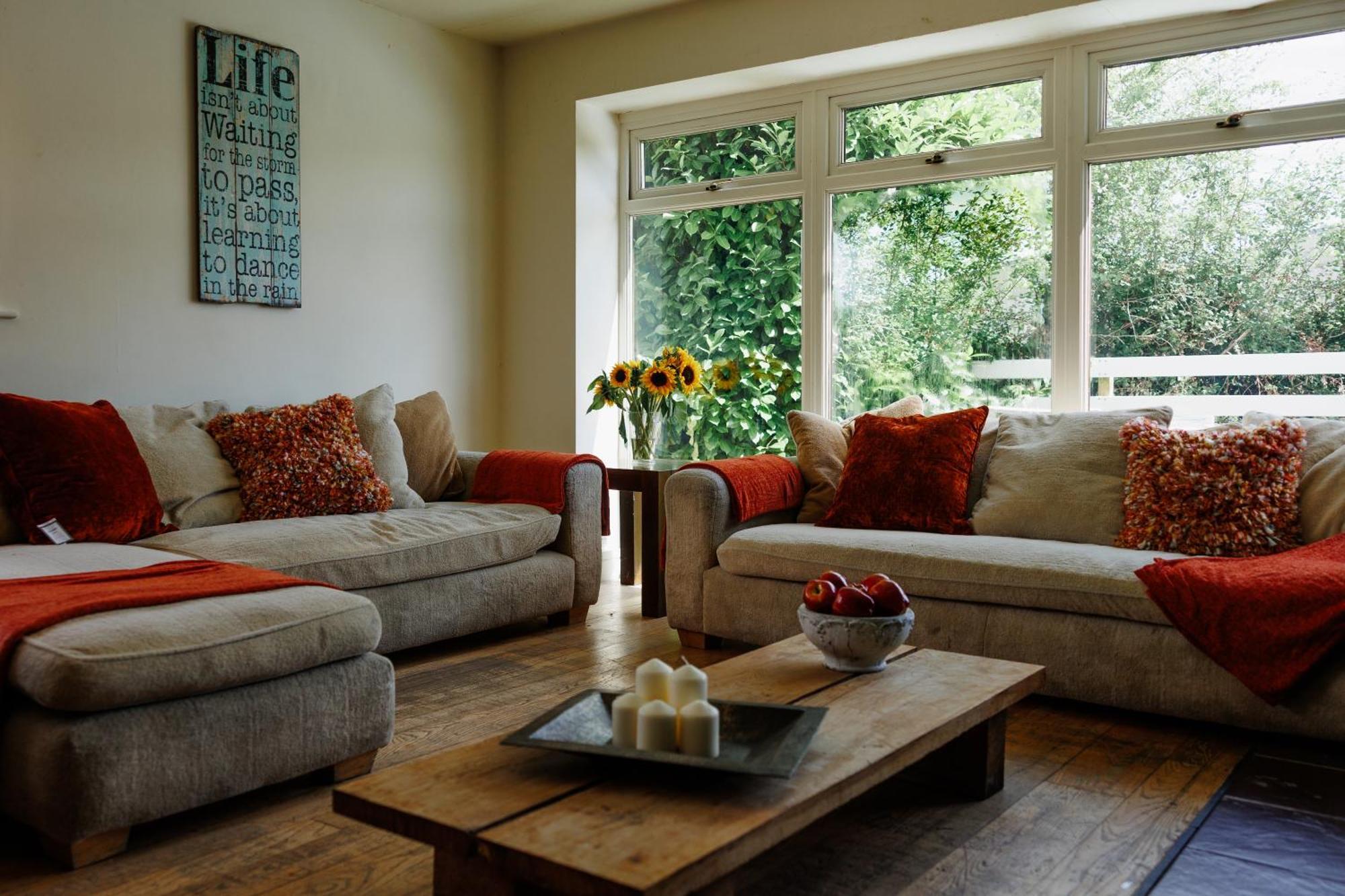 Villa The West Barn Near Bath, Sleeps 24 And 2 Hot Tubs Bristol Exterior foto